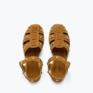 Freda Salvador Sera Fisherman Sandal in Nut Suede with Gold Studs Size 5
